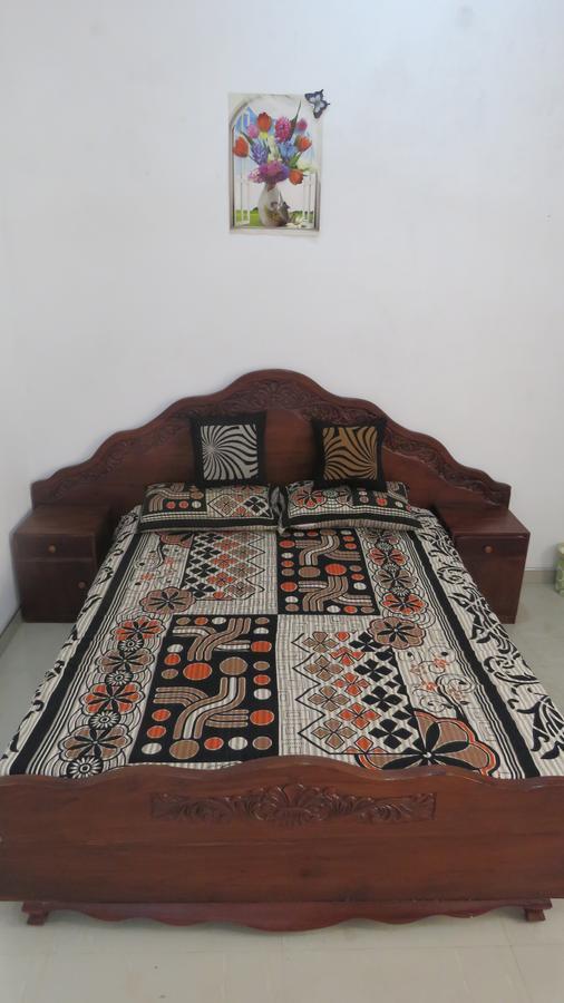 City Bay House Уелигама Екстериор снимка