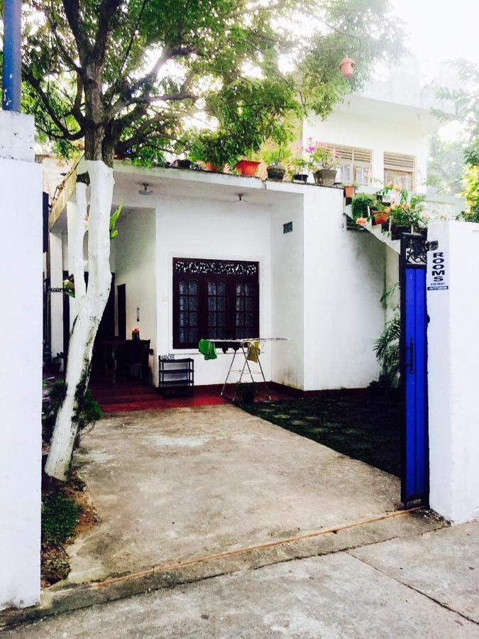 City Bay House Уелигама Екстериор снимка